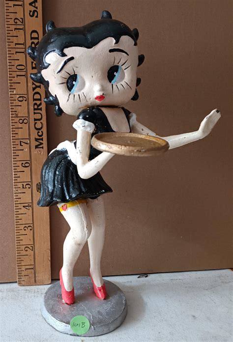 At Auction Rare HTF 12 T Cast Iron Betty Boop Figure