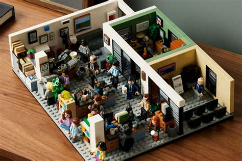 Recreate Your Favorite Scenes From The Office With This LEGO Set From