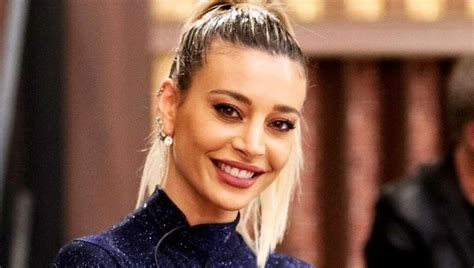 Sol Pérez adelantó el verano con mucha piel y un bikini de hilo