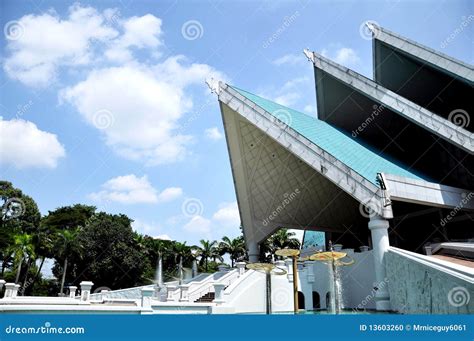 Istana Budaya stock photo. Image of budaya, istana, bulan - 13603260