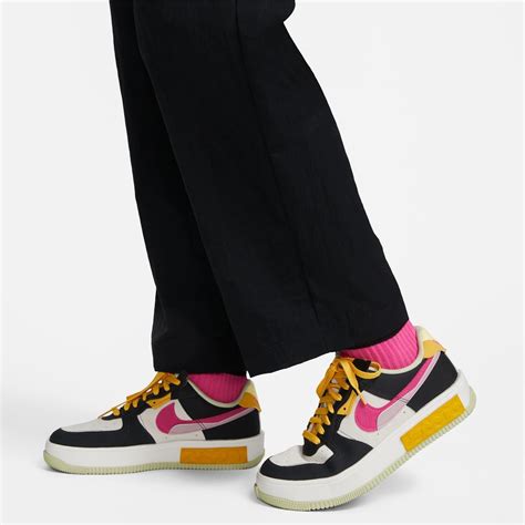 Nike Sportswear Essential Womens High Rise Woven Cargo Pants Open