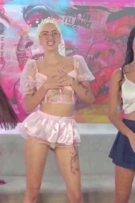 Group Of Women Have Lesbian Sex And Group Mastrubation Ggmansion Xhamster