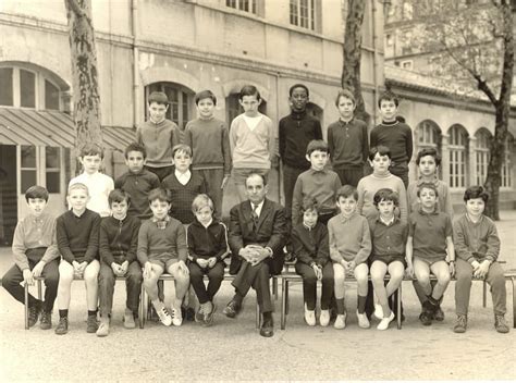 Photo De Classe Cm De Ecole Jeanne D Arc Copains D Avant