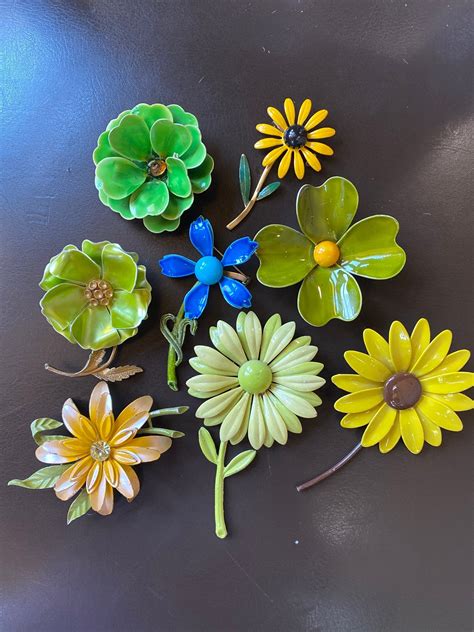 Mod Enamel Vintage Bold Flowers S Summer Metal Brooches Bright Hues