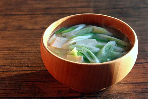 長ねぎと豆腐のお味噌汁のレシピ／作り方 今日のお味噌汁