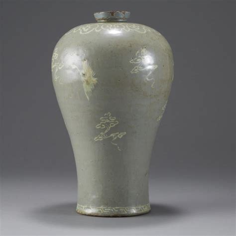 Korean Inlaid Celadon Maebyong Vase Goryeo Dynasty