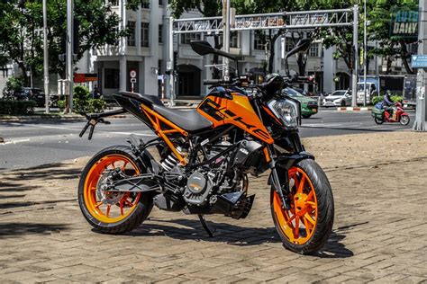 KTM 200 Duke Naked bike cỡ nhỏ nhưng đầy đủ tiện ích Báo Gia Lai điện tử