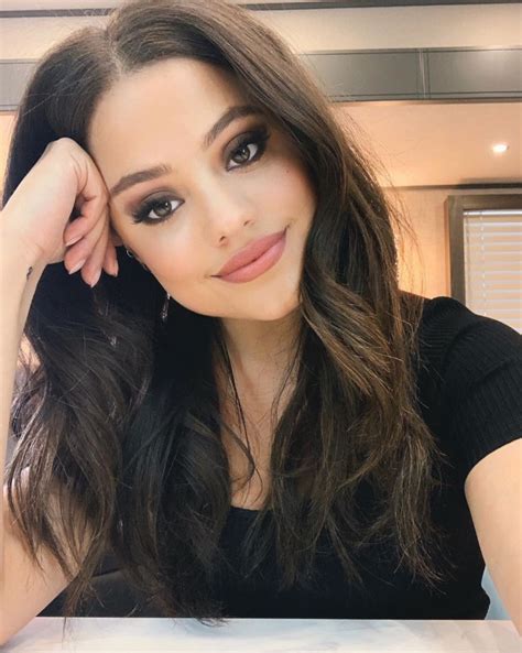 Sarah Jeffery Nude Porn Pics XPicsly