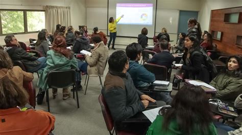 Universidad de Valparaíso Más de un centenar de docentes e