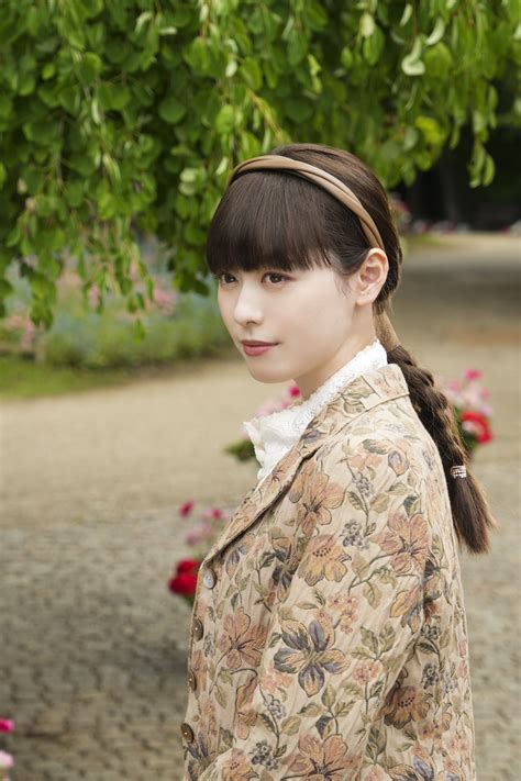 福原遥演じる密子の様々なコーディネートが 『マル秘の密子さん』撮入＆公式インスタ開設（リアルサウンド） Yahooニュース