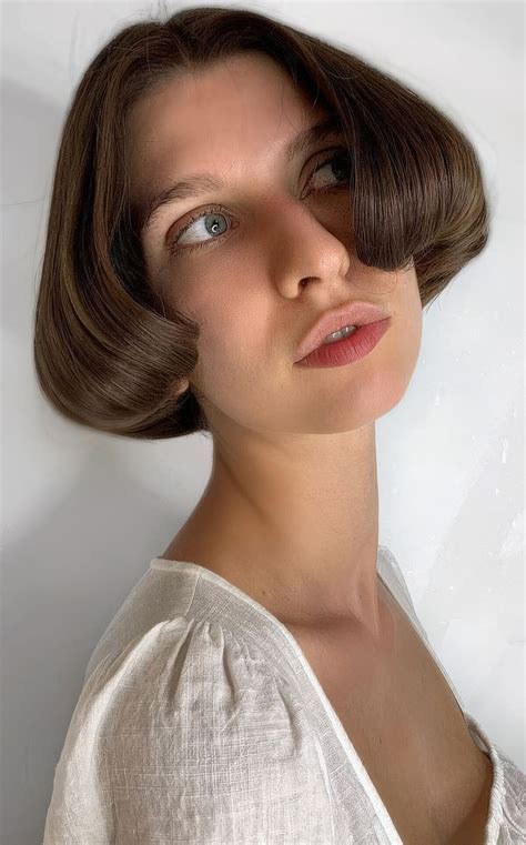 50 Refined And Chic Ear Length Bob Ideas Styleoholic