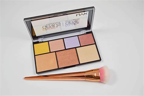 Review Nyx Strobe Of Genius Illuminating Palette The Chic Advocate