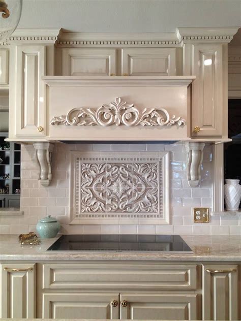 20 30 Framed Backsplash Over Stove