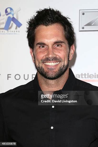 The Express Matt Leinart Foundation Celebrity Bowl Photos And Premium