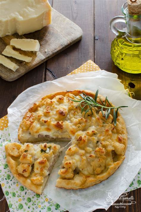 Crostata Di Patate E Salsiccia Con Provola Sbriciolata Favolosa