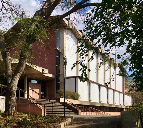 Igreja do Imaculado Coração de Maria projeto Chorão Ramalho 1955 57 e