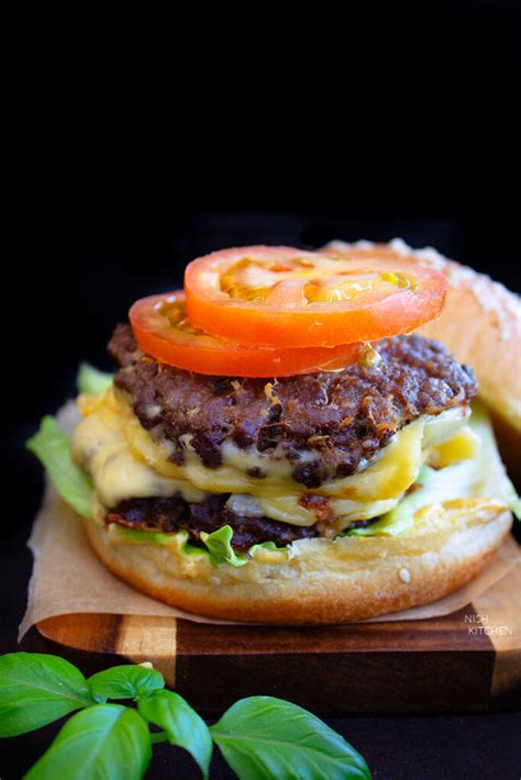 How To Cook Burgers In The Oven | Video - NISH KITCHEN