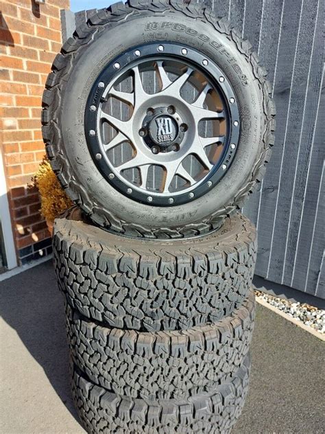 KMC XD Series XD127 Bully Wheels And BF Goodrich Tyres 18 265 60 R18