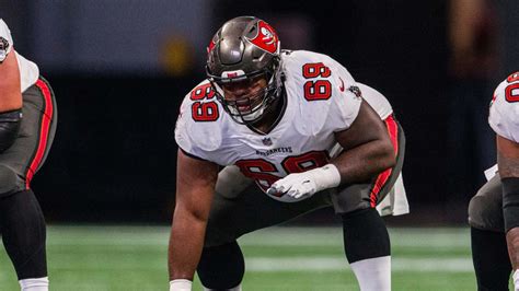 Texans signing OG Shaq Mason to three-year, $36 million extension