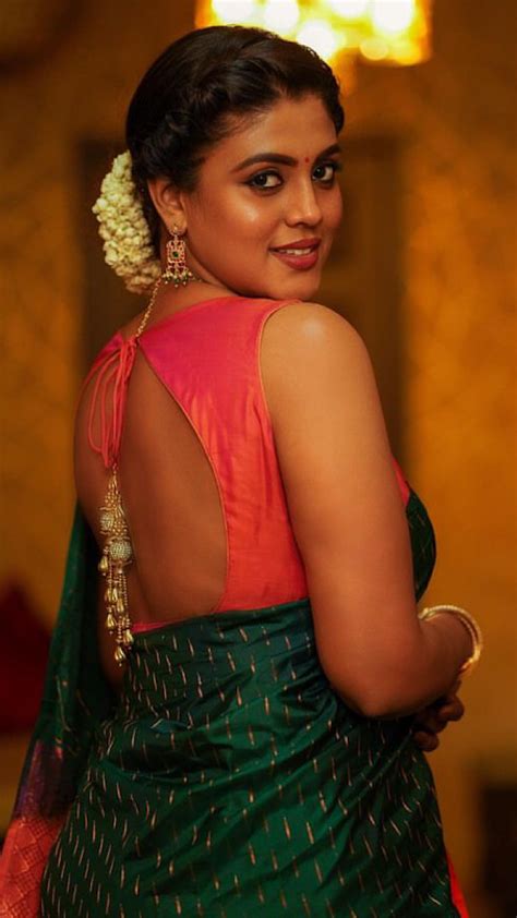 Actress Hot Backless In Saree