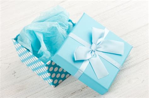 Seite 4 Blaue Weisse Geschenkbox Mit Schleife Bilder Kostenloser