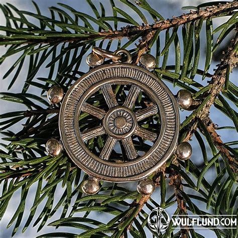 Volant De Bateau Pendentif En Bronze Drakkaria Pendentifs Colliers