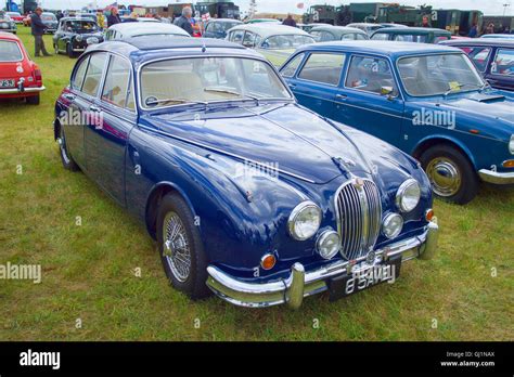 Jaguar Mk2 Car Hi Res Stock Photography And Images Alamy