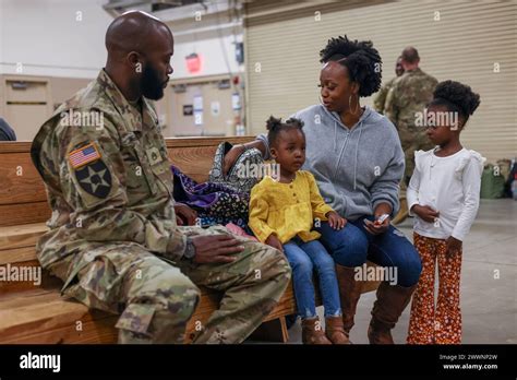 Us Army Staff Sgt Idiaman Melvin Assigned To 8th Ordnance Company