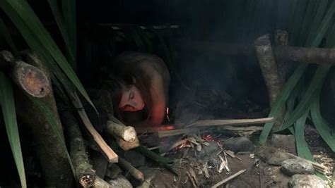 Trouble In Paradise Naked And Afraid Discovery