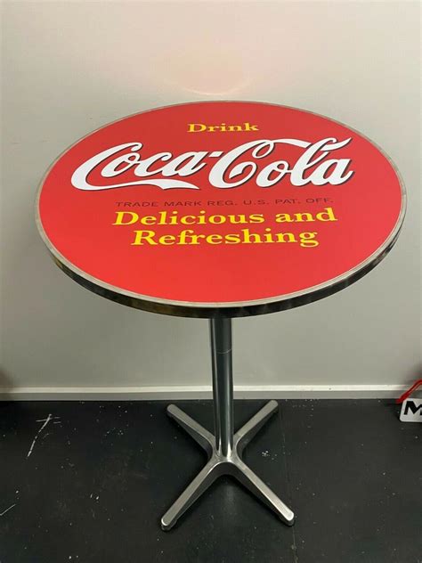 COCA COLA BAR TABLE