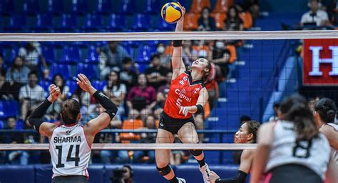 Vanie Gandler Shine As Cignal HD Spikers Beat Akari Chargers