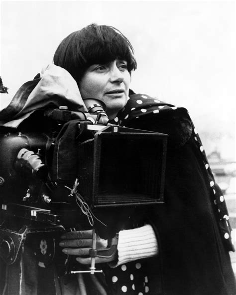 Agnès Varda, Pioneering French New Wave Filmmaker, Dies at 90 | Vanity Fair