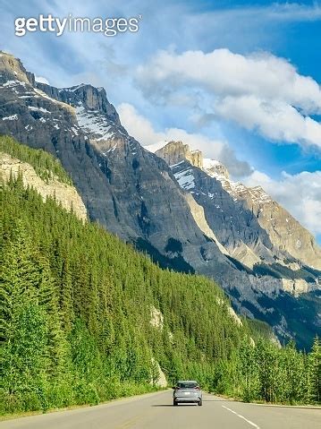 The Most Scenic Road Trip In Canada Through The Rocky Mountains