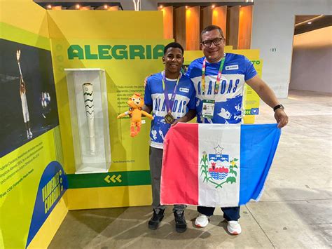 Zona Estudante Da Rede Estadual Conquista Medalha De Ouro Do