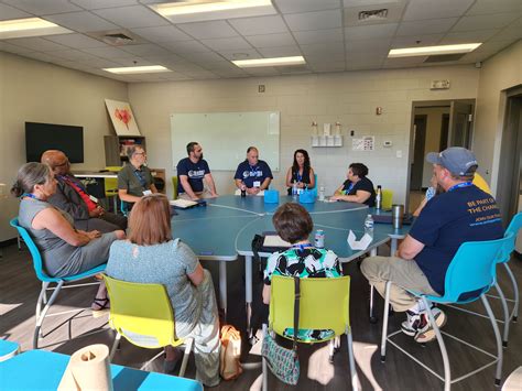 Friends and family gather at joiner anderson to remember 4