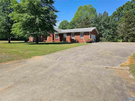 206 Joyce Rd Laceys Spring AL 35754 MLS 21859022 Homes