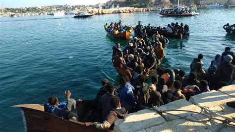 Neonato Muore Per Asfissia Durante La Traversata Al Largo Di Lampedusa