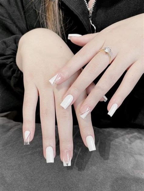 10 Mẫu Nail Móng Tay Đẹp Nhẹ Nhàng Đơn Giản Nhất