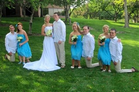 55 Most Hilariously Awkward Wedding Photos Wtf Gallery Ebaums World