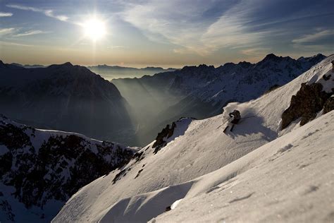 D Couvrez Les Pentes En Ski Hors Pistes De L Oisans Des Alpes L