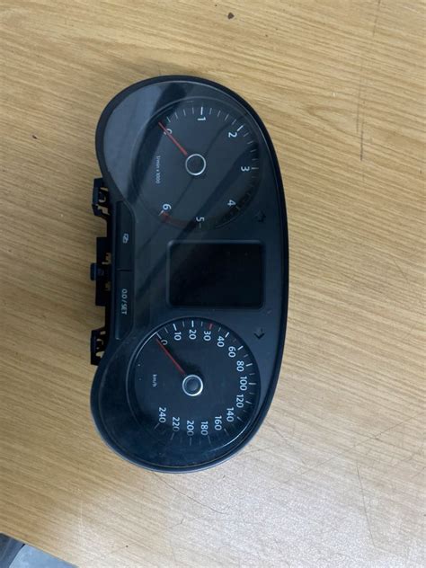 Vw Polo V 6r 16 Tdi Tacho Kombiinstrument Cluster 6r0920861c In Baden