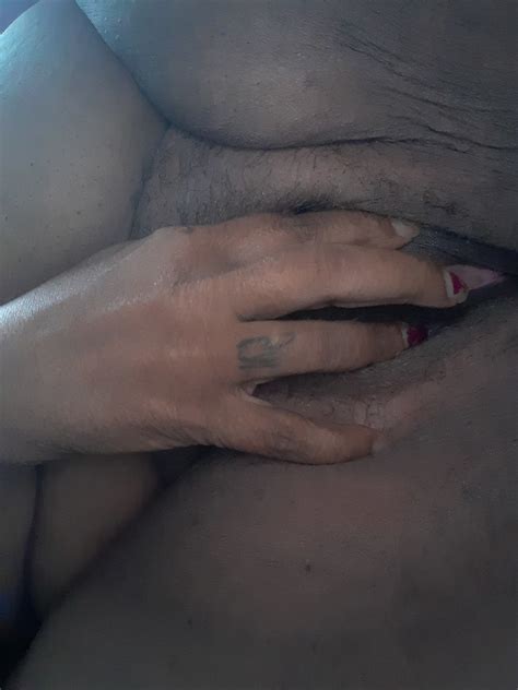 Wet Pussy ShesFreaky