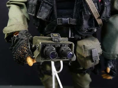 Toyhaven US Navy SEAL VBSS Commander By Hot Toys