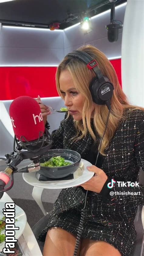 Amanda Holden Nude Leaks Photo 2745023 Fapopedia