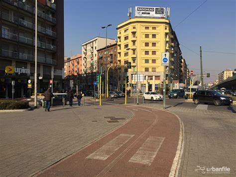 Milano | Corvetto - Il brutto cavalcavia - Urbanfile Blog