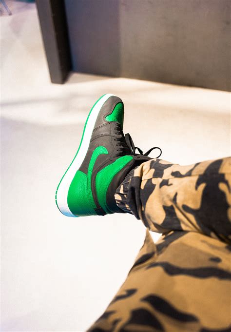 Stand Out With Nike Shoes For Men Green