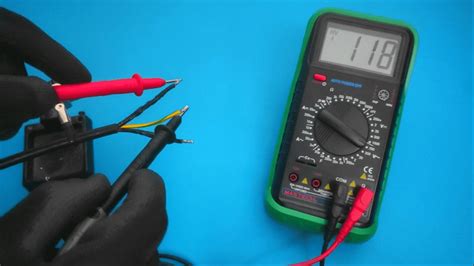 How To Test If A Wire Is Hot With A Multimeter IN 6 STEPS