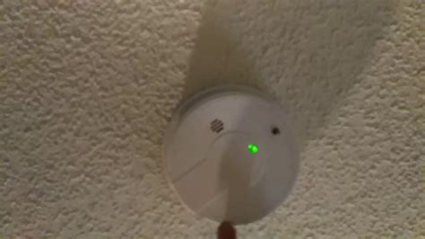 How To Test Or Replace A Smoke Detector Youtube