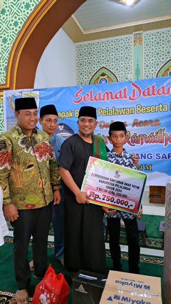 Khatam Al Quran Di Safari Ramadhan Bupati H Zukri Jangan Sampai Ada