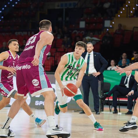 OTRO MÁS JOAQUÍN RODRÍGUEZ MVP CANCHA LATINA EN LA JORNADA DE